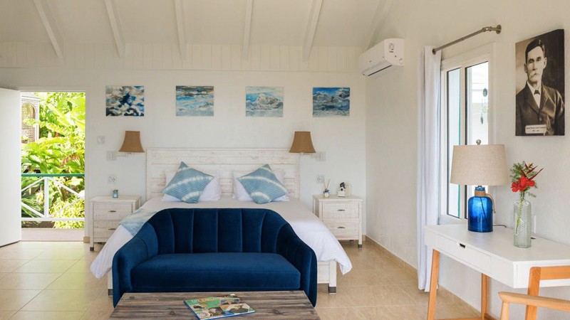 Captain-Suites-1