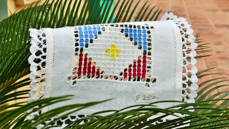 Saba-Lace-Room-2 Saba-Lace-Room-2