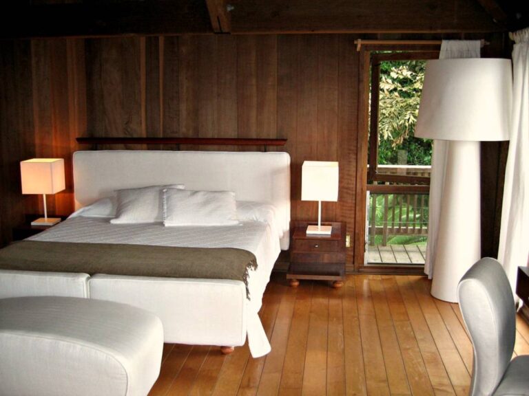 Haiku Bedroom Master window July 18 2014 2 768x576