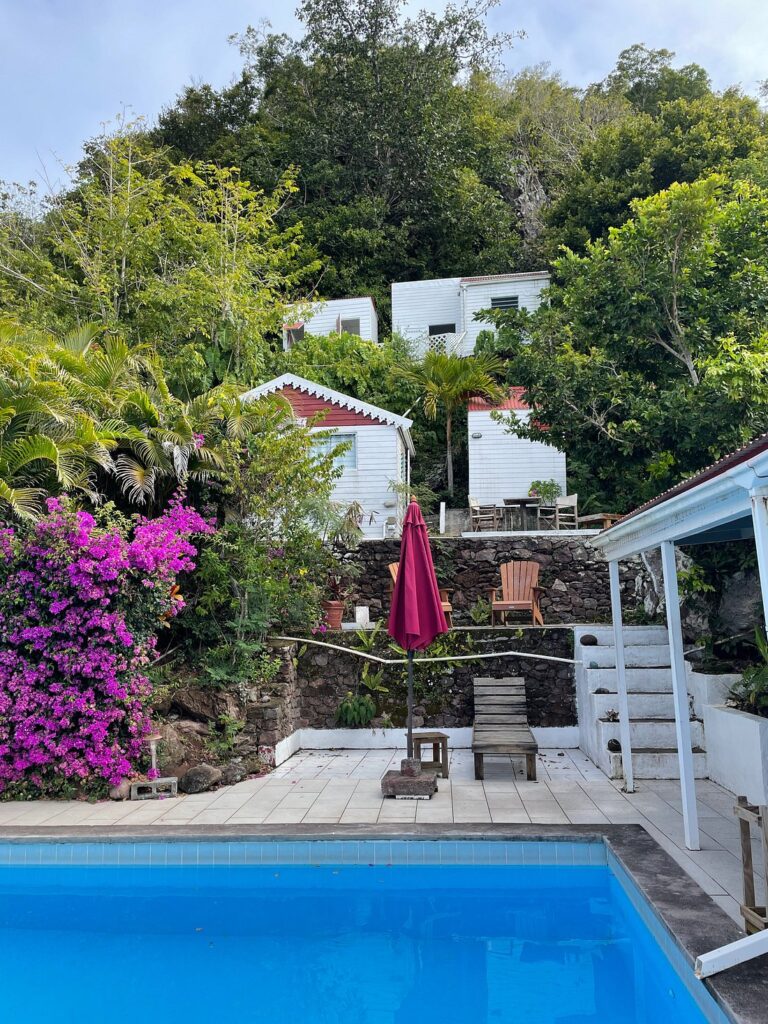 El momo Cottages 768x1024