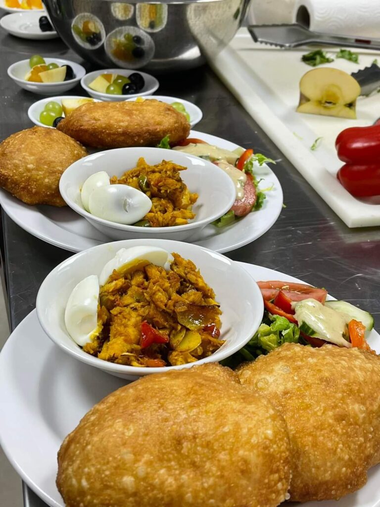 FB IMG 1660071503391 768x1024