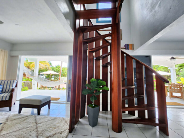 Harmony House Staircase AP USE 770x577 1 1 768x576